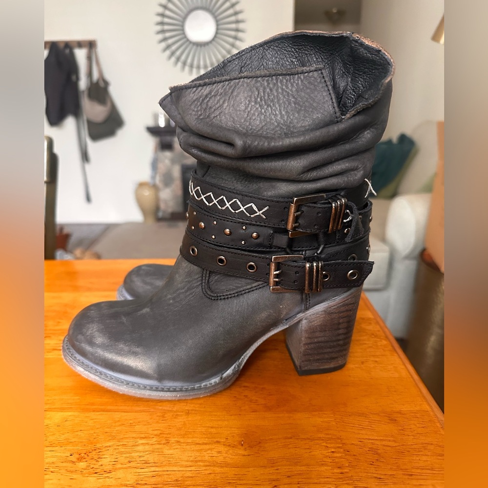 Freebird by Steven Black Leather Blaine Boots